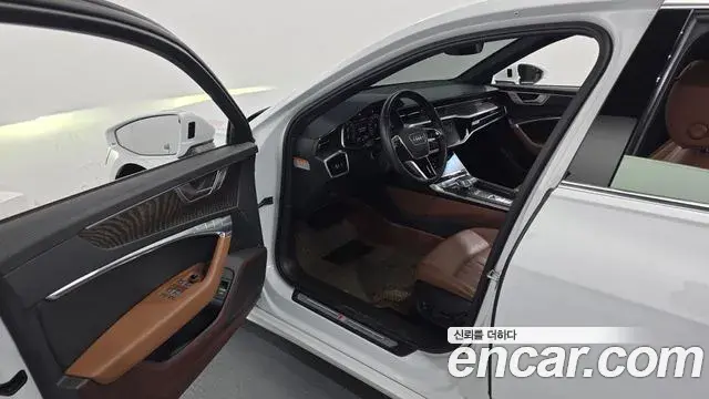 Audi A6 2020 — Photo 26/33