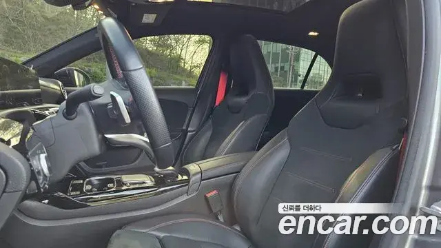 Mercedes-Benz A-Class 2021 — ფოტო 19/20