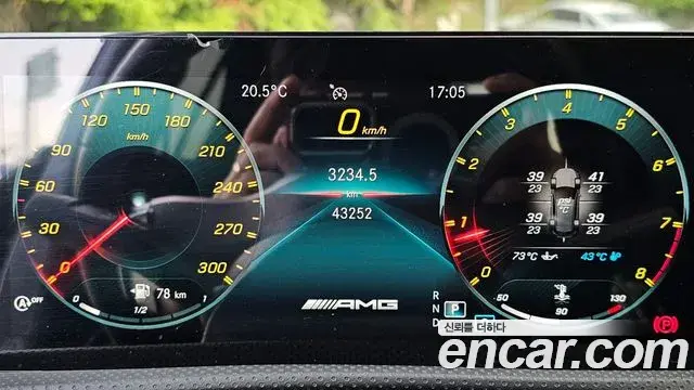 Mercedes-Benz A-Class 2021 — ფოტო 14/20