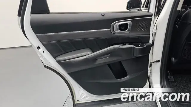 Kia Sorento 2020 — Photo 38/44