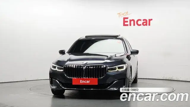 BMW 7 Series 2020 — ფოტო 25/37