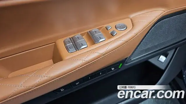 BMW 7 Series 2020 — ფოტო 30/37