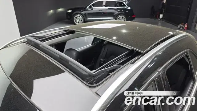 Mercedes-Benz GLA-Class 2018 — Şəkil 25/30