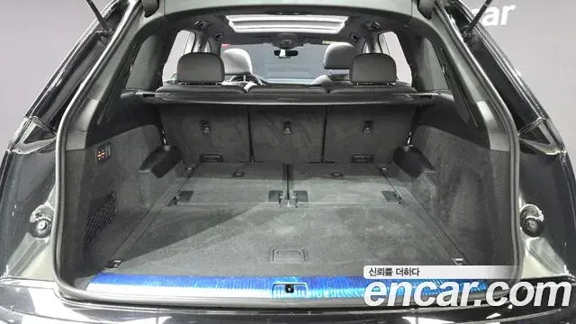 Audi Q7 2022 — Фото 20/20