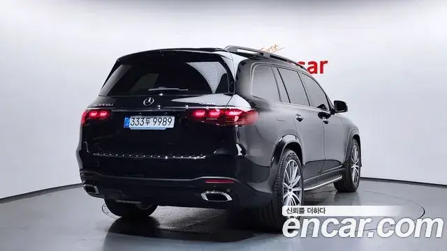 Mercedes-Benz GLS-Class 2025 — Photo 16/20