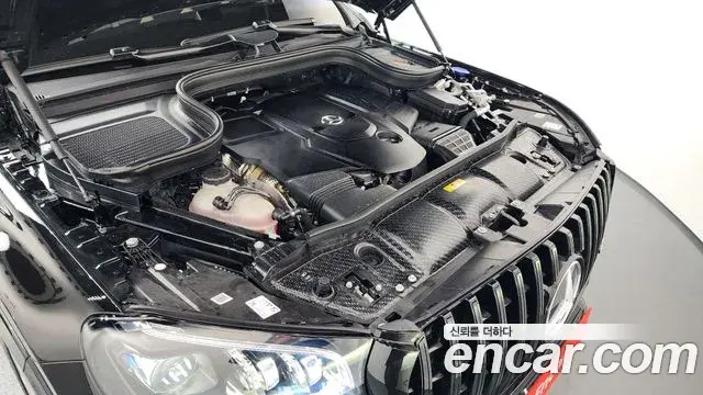 Mercedes-Benz GLS-Class 2025 — Photo 18/20