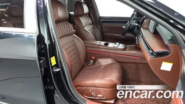 Genesis G90 2022 — Şəkil 31/34
