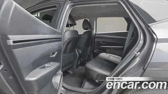 Hyundai The New Tucson 2023 — Фото 18/20