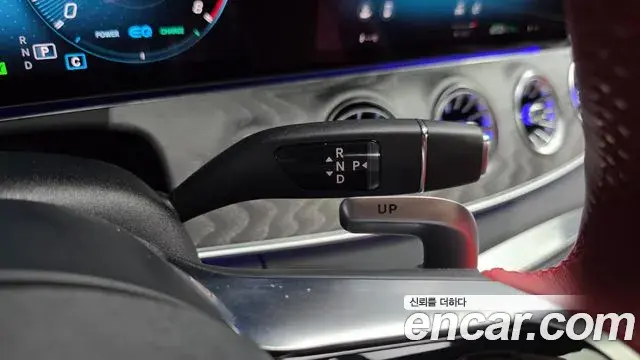 Mercedes-Benz AMG GT 2022 — ფოტო 11/33