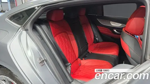 Mercedes-Benz AMG GT 2022 — ფოტო 12/33