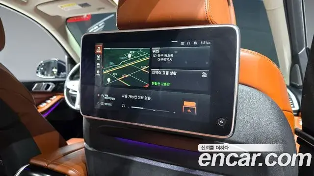 BMW X7 2019 — Photo 22/36