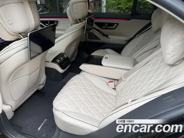 Mercedes-Benz S-Class 2021 — Photo 17/19