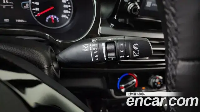 Kia Seltos 2022 — Şəkil 14/30