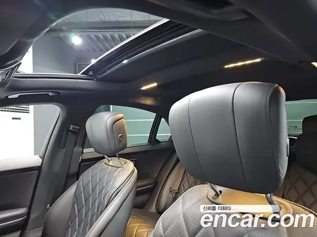 Mercedes-Benz S-Class 2023 — ფოტო 1/20