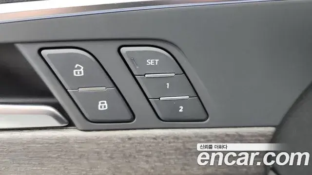 Audi A4 2019 — ფოტო 7/38