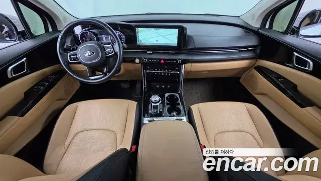 Kia Carnival 2021 — Фото 7/20