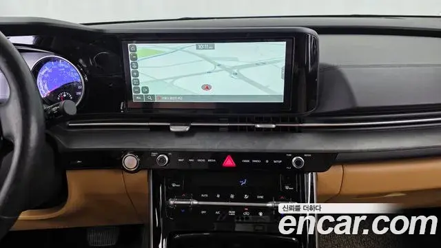 Kia Carnival 2021 — Фото 14/20