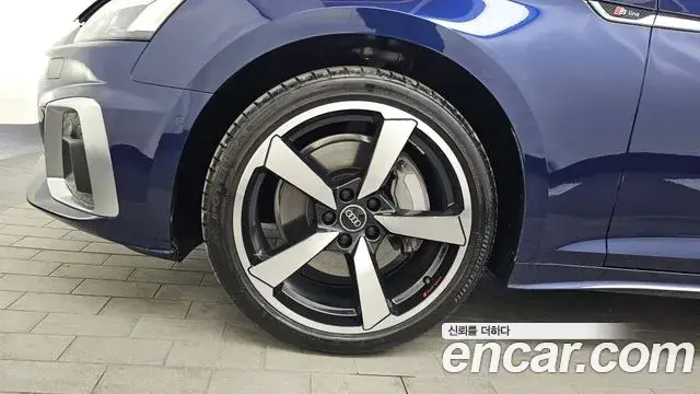 Audi A5 2023 — Şəkil 19/33