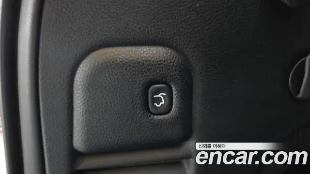 Jeep Grand Cherokee 2018 — Photo 17/30