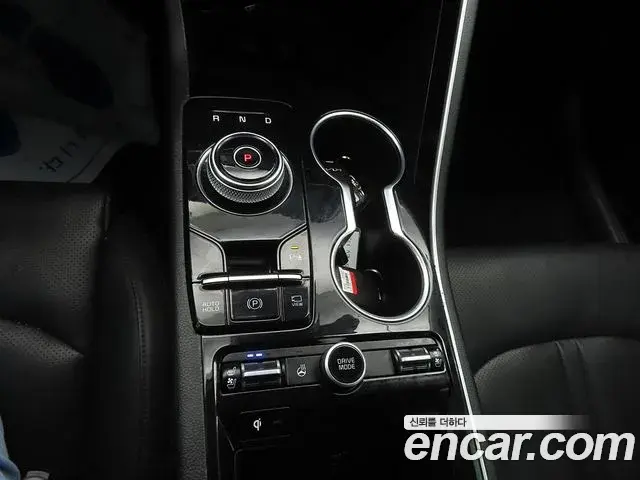Kia K5 2022 — Şəkil 12/20