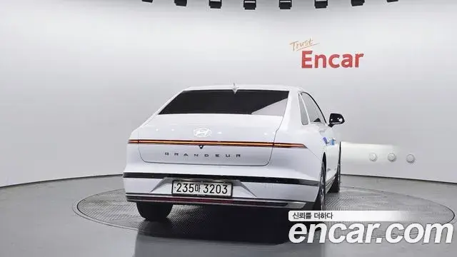 Hyundai Grandeur 2023 — Фото 4/20