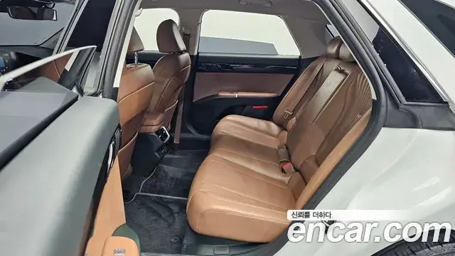 Hyundai Grandeur 2023 — Фото 11/20