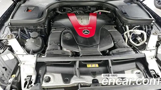 Mercedes-Benz GLC-Class 2020 — Şəkil 7/35