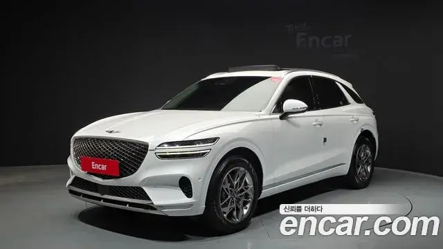 Genesis GV70 2022 — Photo 30/33