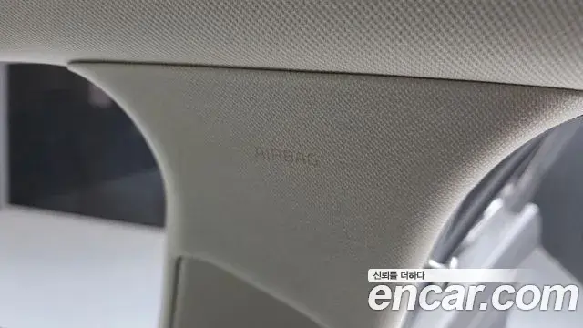Genesis GV70 2022 — Photo 22/33