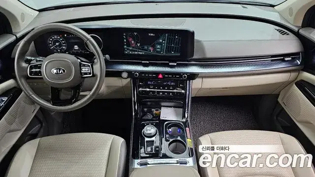 Kia Carnival 2021 — Фото 7/20
