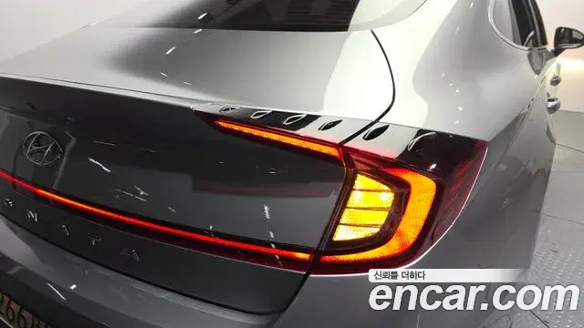 Hyundai Sonata Hybrid 2019 — Şəkil 1/32
