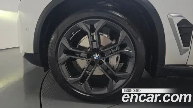 BMW X5 2024 — ფოტო 12/34