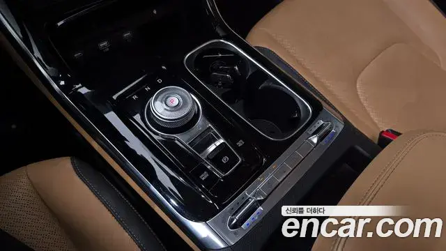 Kia Carnival 2022 — Фото 9/20