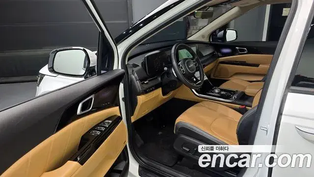 Kia Carnival 2022 — Фото 10/20