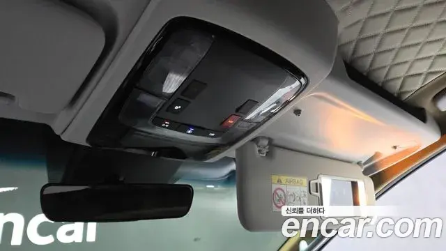 Hyundai Staria 2024 — Фото 19/20