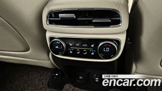 Genesis GV80 2020 — Photo 8/20