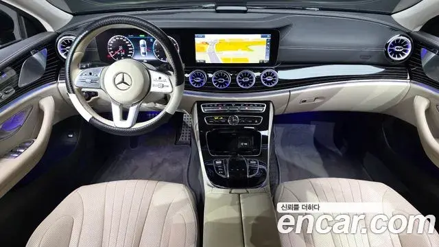 Mercedes-Benz CLS-Class 2019 — Photo 11/30