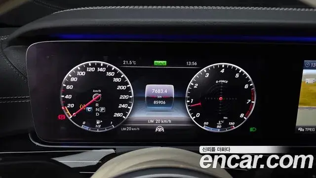 Mercedes-Benz CLS-Class 2019 — Photo 29/30