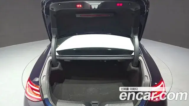 Mercedes-Benz CLS-Class 2019 — Photo 25/30