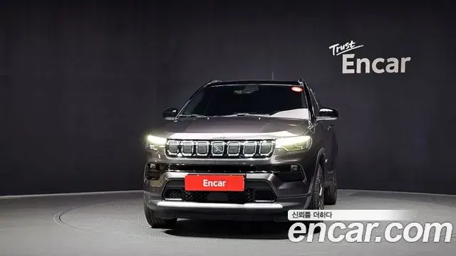 Jeep Compass 2022 — Photo 22/32
