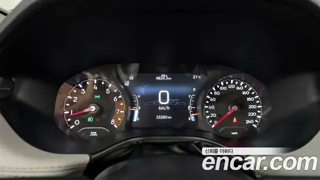 Jeep Compass 2022 — Photo 16/32
