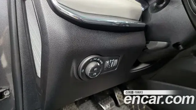 Jeep Compass 2022 — Photo 11/32