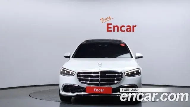 Mercedes-Benz S-Class 2021 — ფოტო 27/39