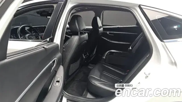 Hyundai Sonata Hybrid 2020 — Şəkil 7/20