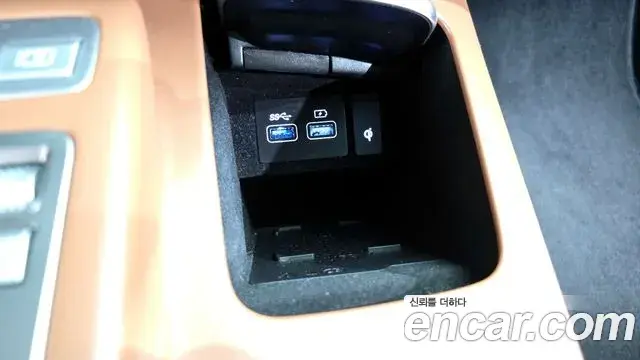 Genesis GV70 2022 — Şəkil 19/40