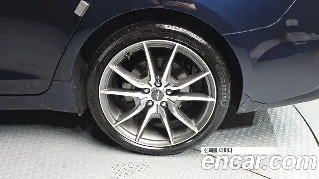 Genesis G70 2019 — Şəkil 11/35