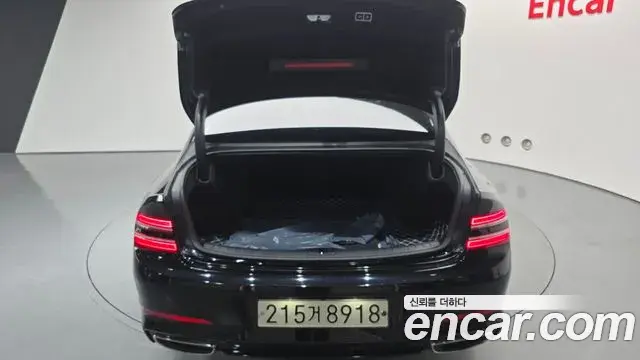 Genesis G80 2020 — ფოტო 22/32