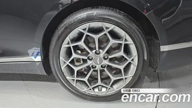 Genesis G80 2020 — ფოტო 15/32