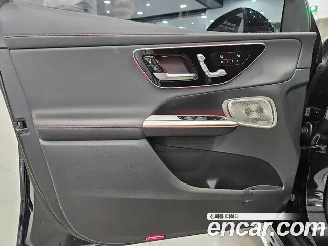 Mercedes-Benz GLC-Class 2025 — ფოტო 15/16