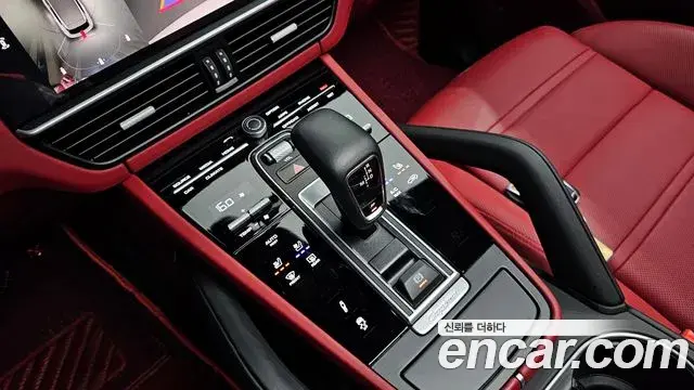 Porsche Cayenne 2023 — Фото 9/20